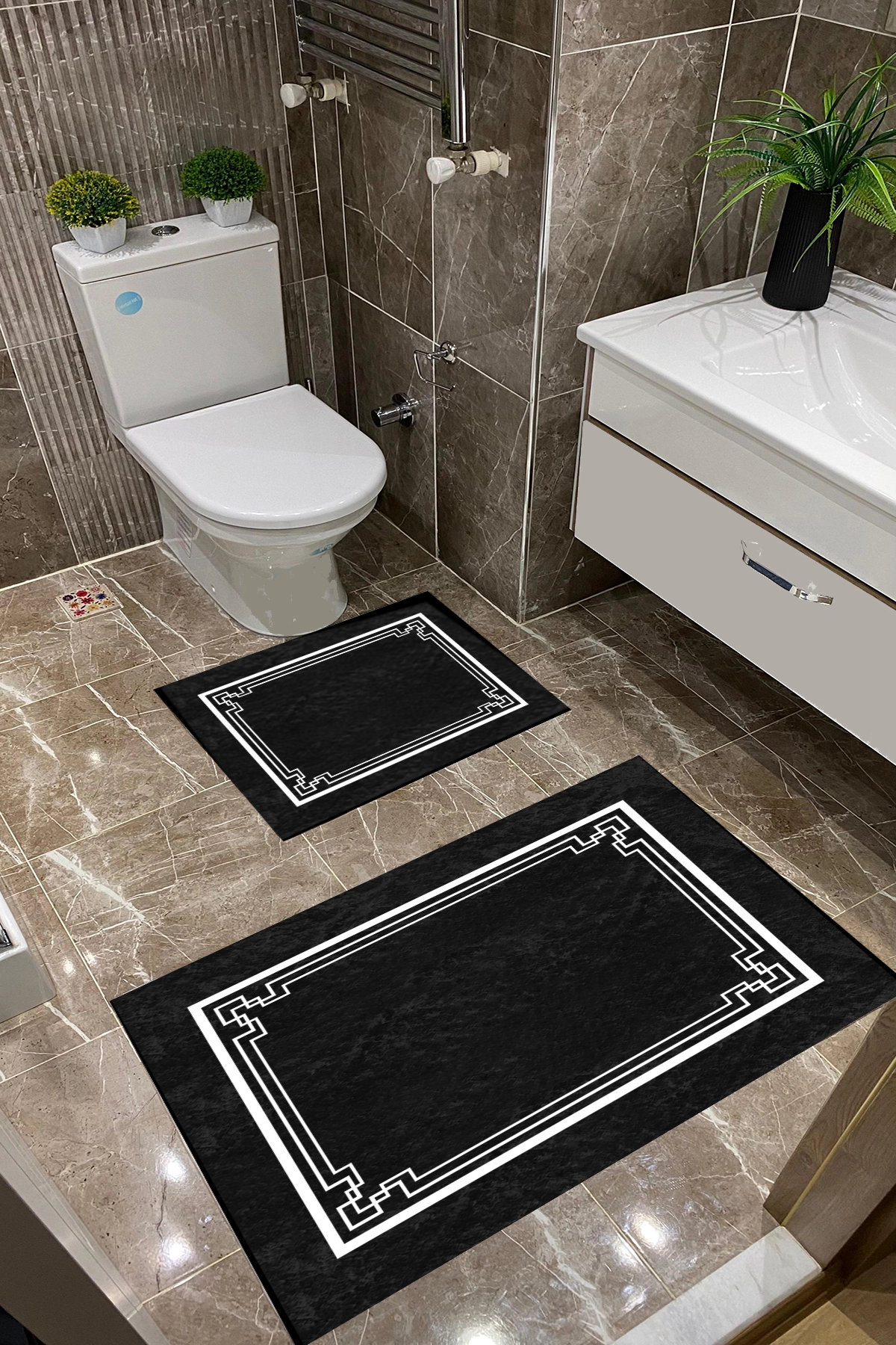 Siyah Zemin Beyaz Desenli Dot Taban İnce Klozet Takımı