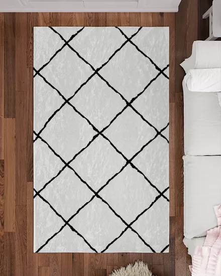 Beyaz Zemin Siyah Çizgili Desenli Modern Salon Halısı